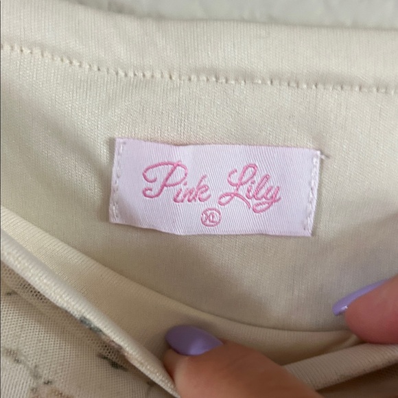 Pink Lily Cream Maxi Skirt with yellow Floral Print - Picture 2 of 3